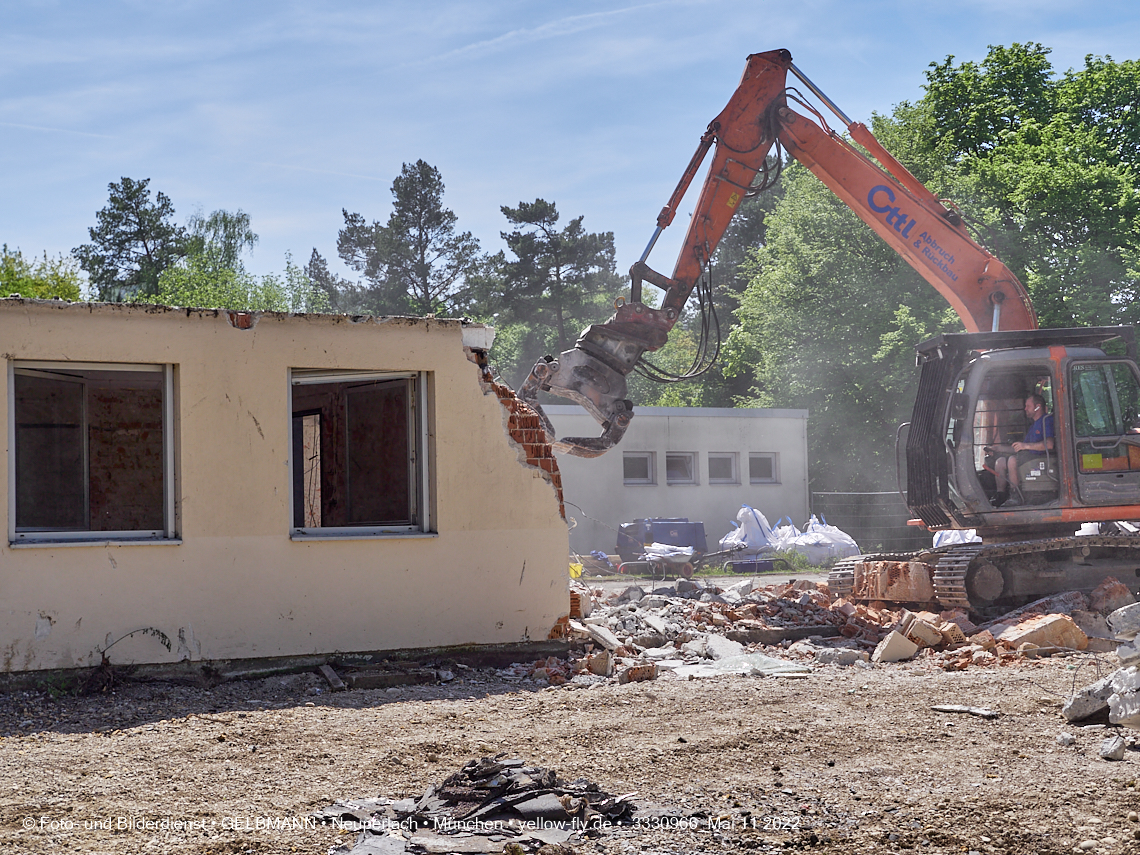 11.05.2022 - Baustelle am Haus für Kinder in Neuperlach